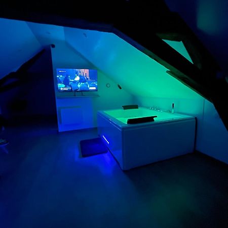 Le Cocon Du Leman Un Espace Cosy Ou Vous Retrouver 安菲翁·莱斯·班恩斯 外观 照片