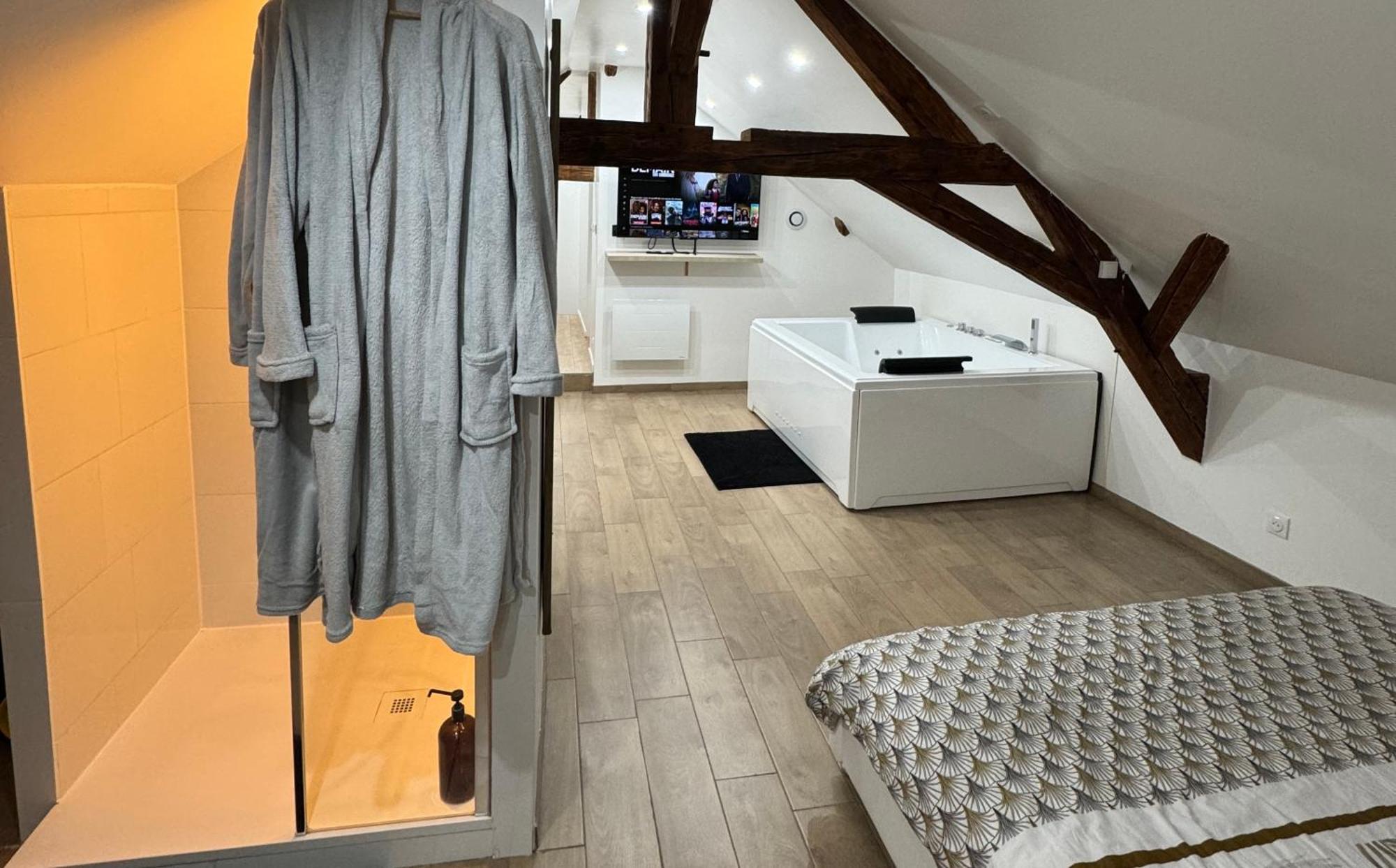 Le Cocon Du Leman Un Espace Cosy Ou Vous Retrouver 安菲翁·莱斯·班恩斯 外观 照片
