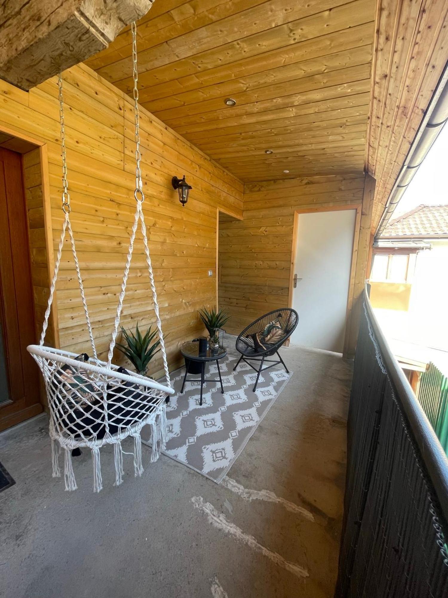 Le Cocon Du Leman Un Espace Cosy Ou Vous Retrouver 安菲翁·莱斯·班恩斯 外观 照片