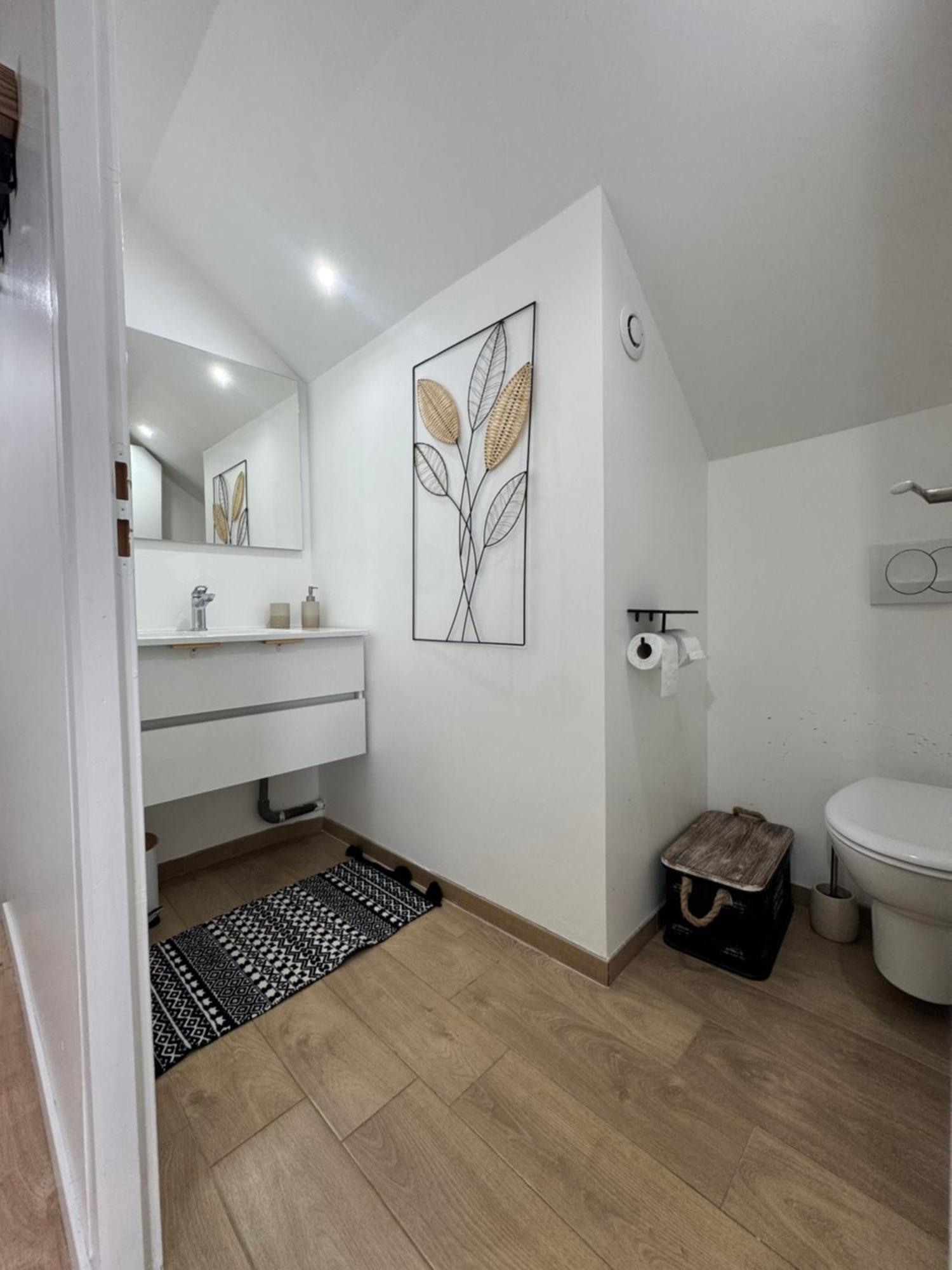 Le Cocon Du Leman Un Espace Cosy Ou Vous Retrouver 安菲翁·莱斯·班恩斯 外观 照片